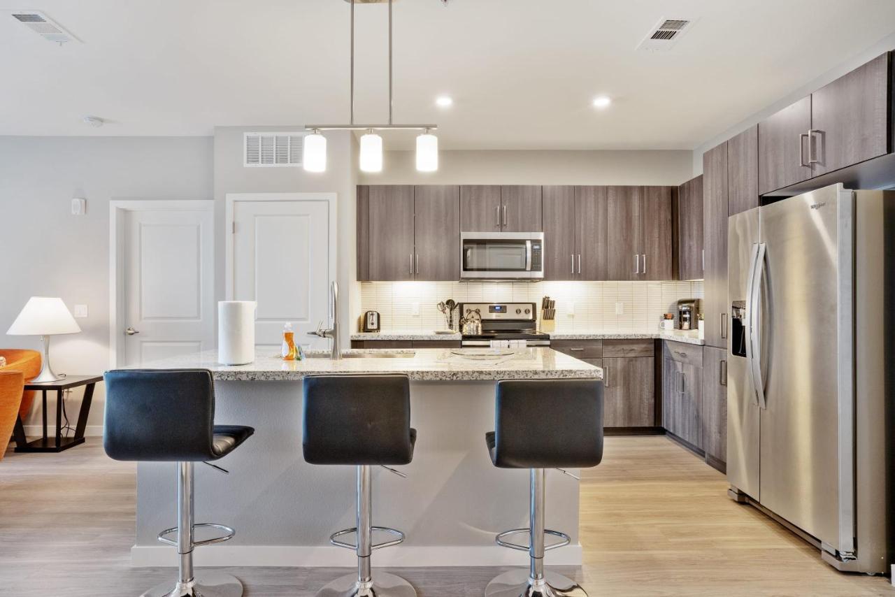 Stay Gia Modern 2 Bedroom Apartment With Swimming Pool Lejlighed Phoenix