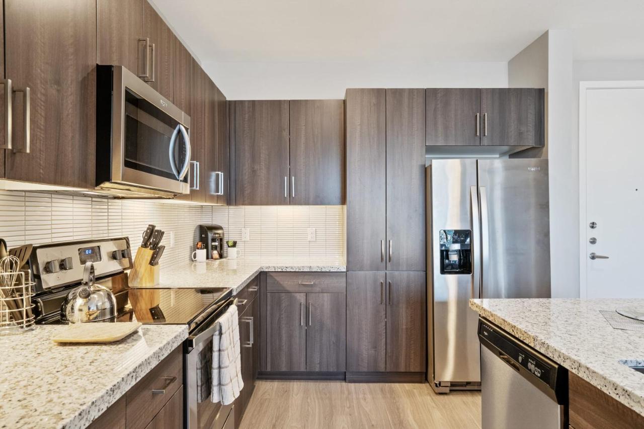 Apartment Stay Gia Modern 2 Bedroom Apartment With Swimming Pool Phoenix